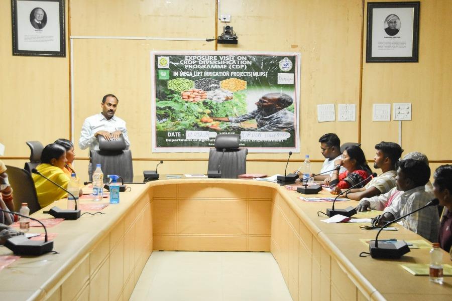 Training course on Enhancing Productivity of Oilseeds in Odisha